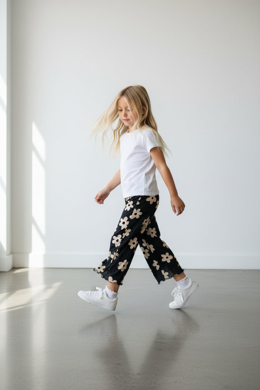 Cat & Jack Girls Daisy Print Pants