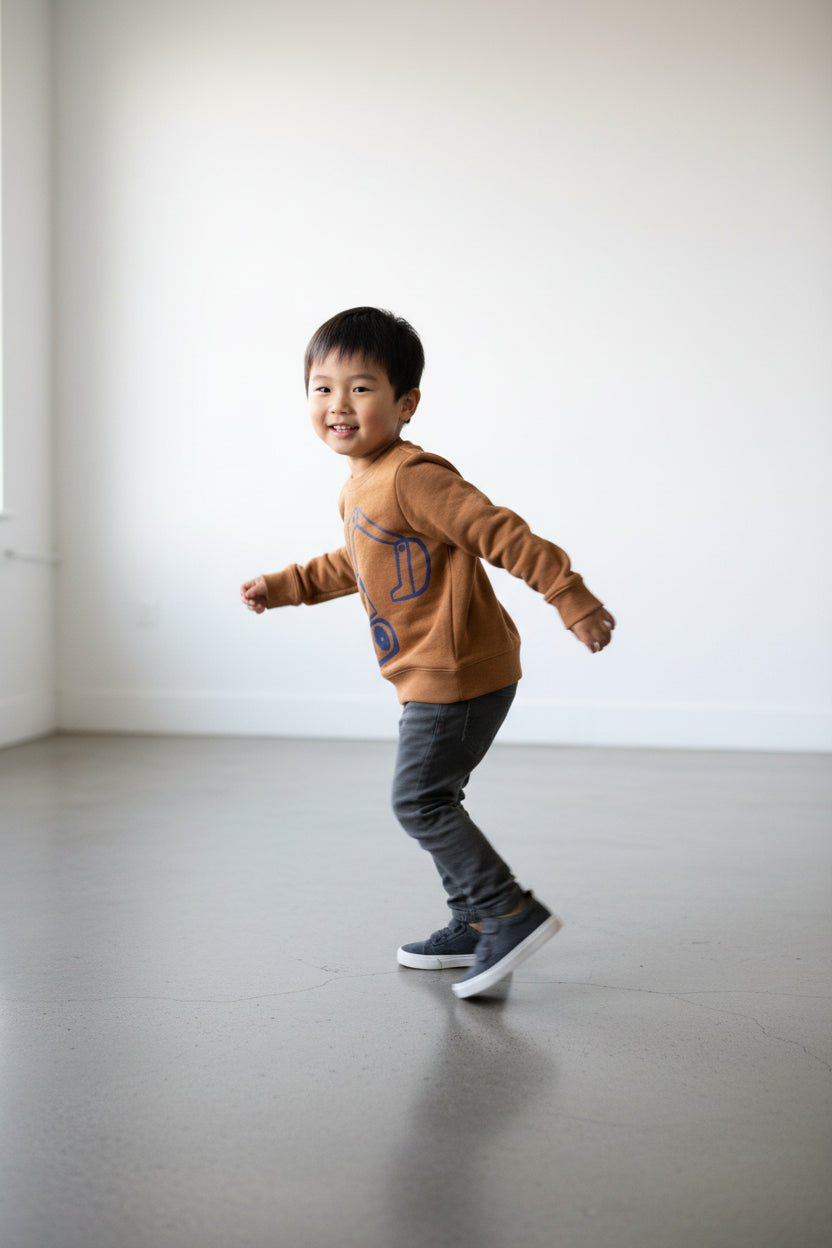 Cat & Jack Toddler Boys Construction Print Crew Neck